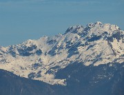 52 Zoom su Cima Alben ben innevato